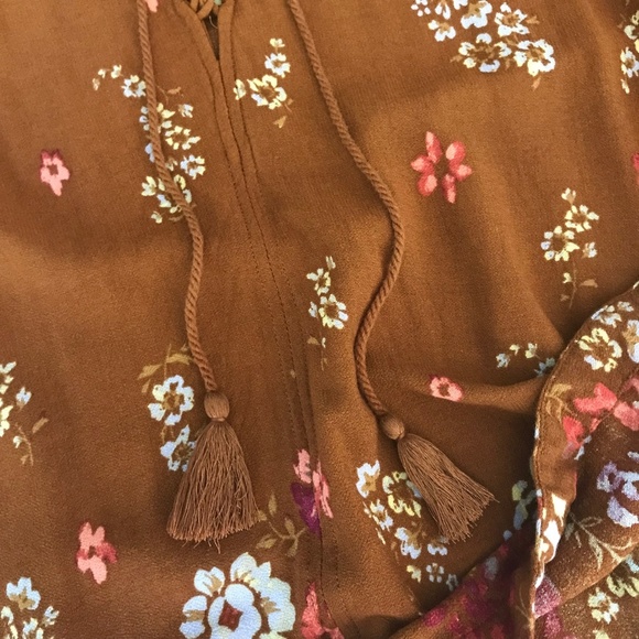 Urban Outfitters Ecote burnt orange lace up top - Picture 8 of 8